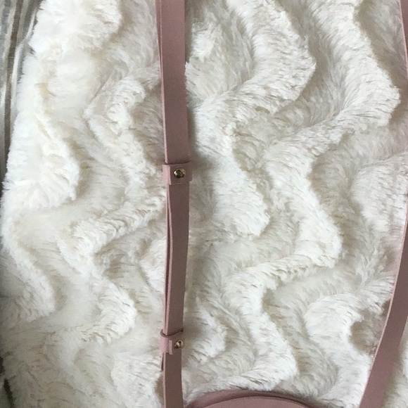 NWOT cellphone purse - Picture 4 of 6